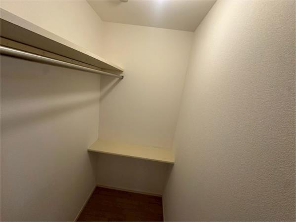 エスコート山根 収納