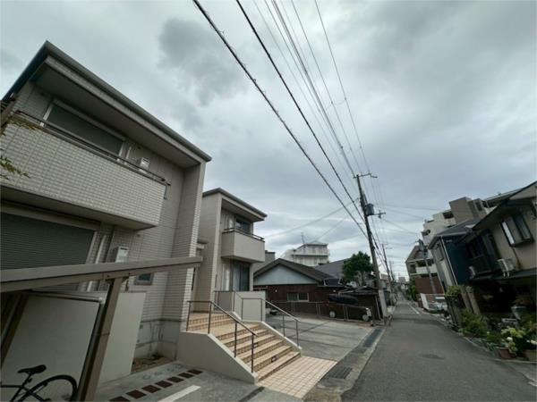 エスコート山根 その他