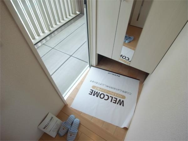 ラ・フォーレ名倉 玄関