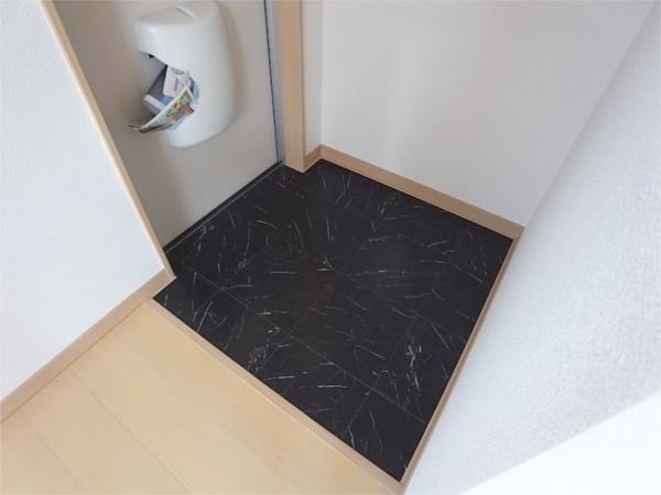 アクロス芦屋西アパートメントII 玄関