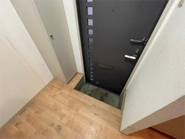 ブロスハイツ住吉本町 玄関