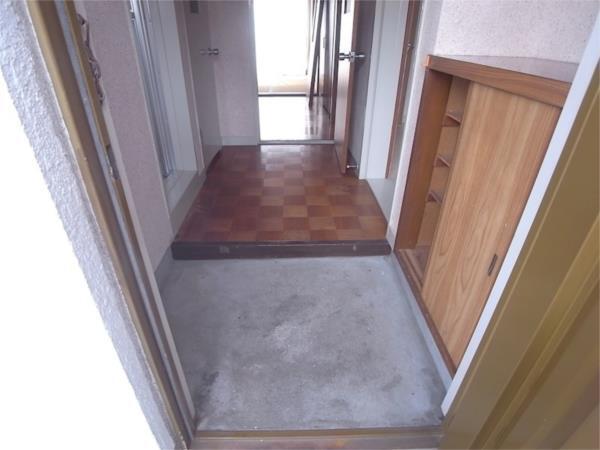 ケイアンドエスマンション白川台 玄関
