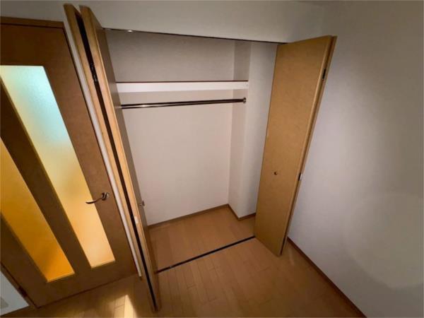 ロイヤルヒル神戸三ノ宮II 収納