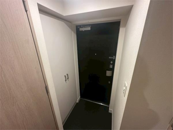 プレサンス新神戸駅前 玄関