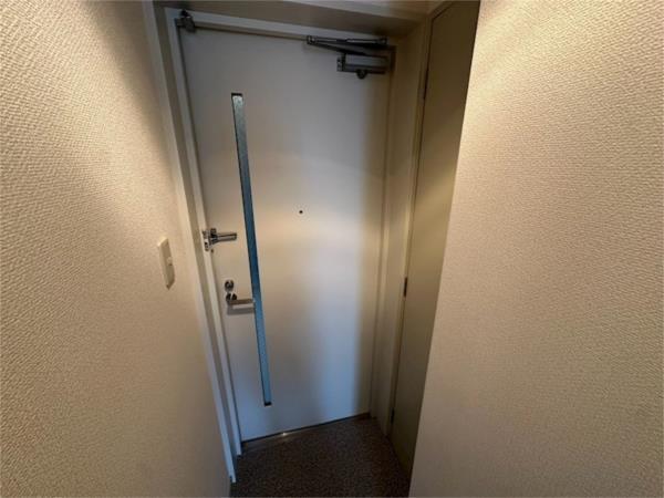 レジーナ西宮北口 玄関