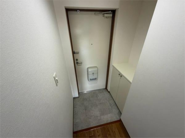 CONTENTO鈴蘭台 玄関