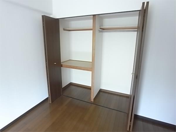 サンワプラザ須磨山の手 収納