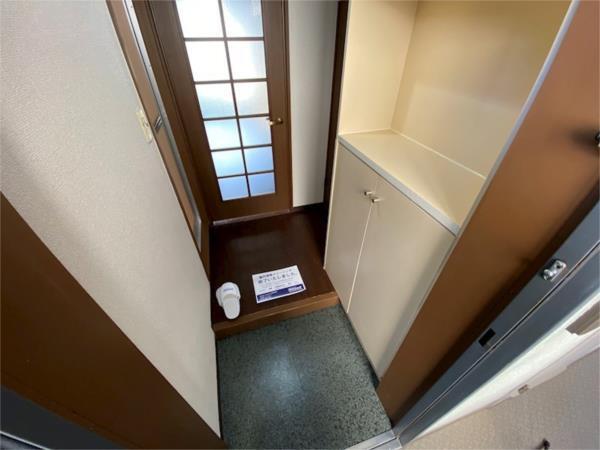 イズミコート 玄関
