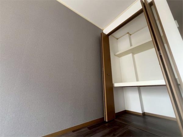 ベルディ灘 収納