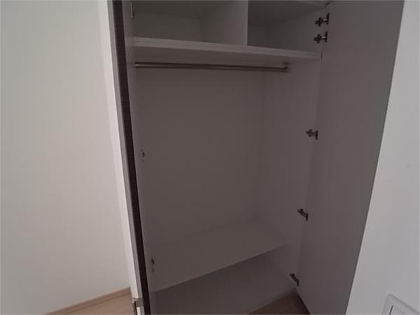 エスライズ新神戸 収納