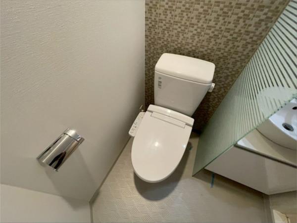 S-RESIDENCE神戸磯上通 トイレ