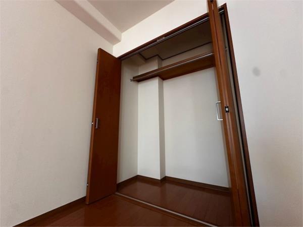 サンプラザ本山南 収納