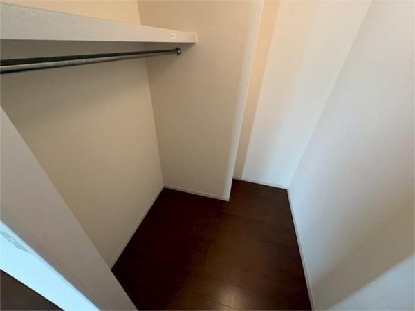 レセンテ東新町 収納