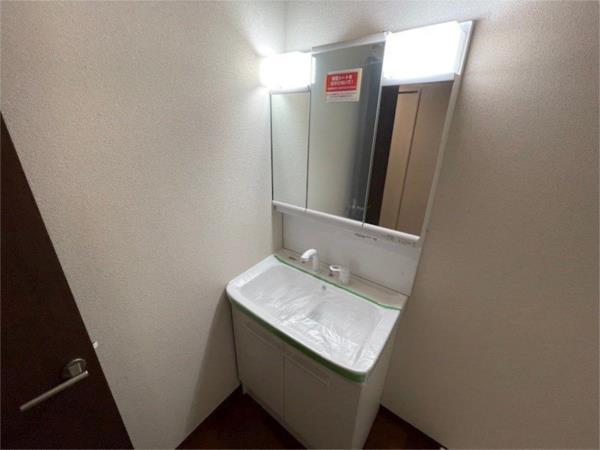 メゾンソレイユエスト 部屋画像