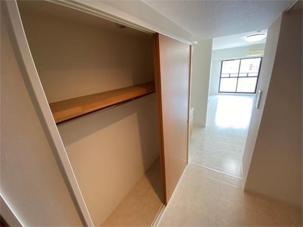 キャッスルコート西新町 収納