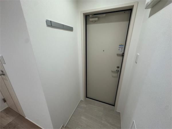 フジパレス西宮甲東園III番館 玄関