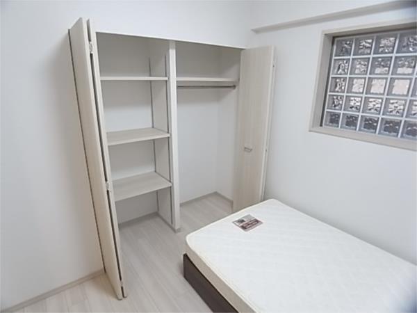 プレジオ神戸WEST 収納