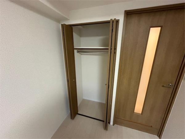 アルパ三宮 収納