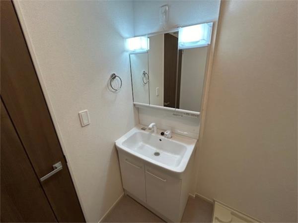 インプレス・ヴィラII 部屋画像