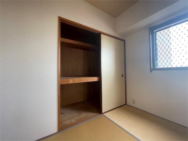 メゾン白浜 収納