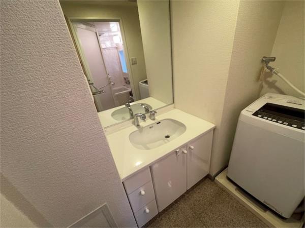 デルファーレ神戸三宮 部屋画像