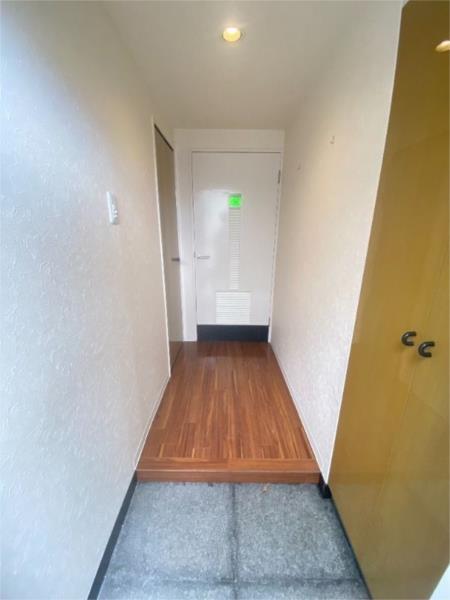 ホープ芦屋 玄関