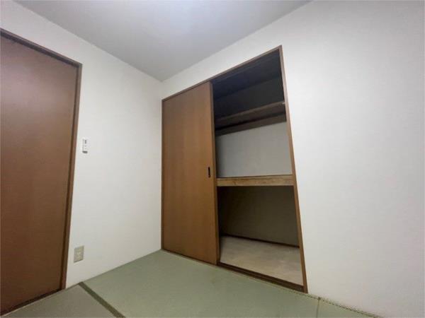 ハイツエトワール 収納