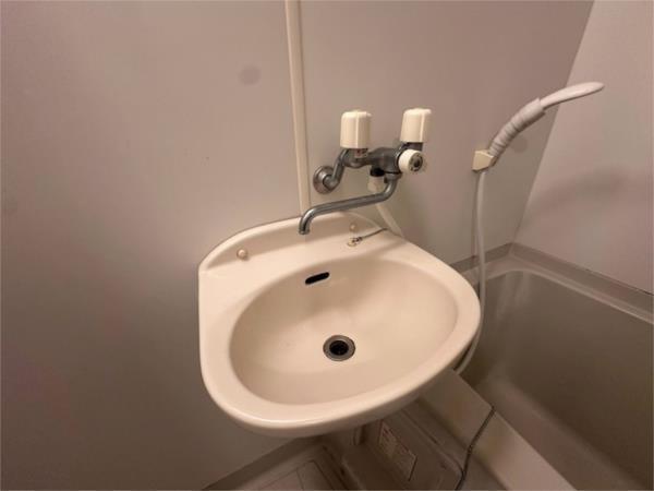 西灘駅前ハイツ 部屋画像