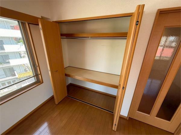 神戸トアロードビル 収納