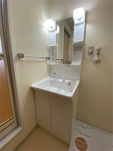 ホワイトタウン 部屋画像