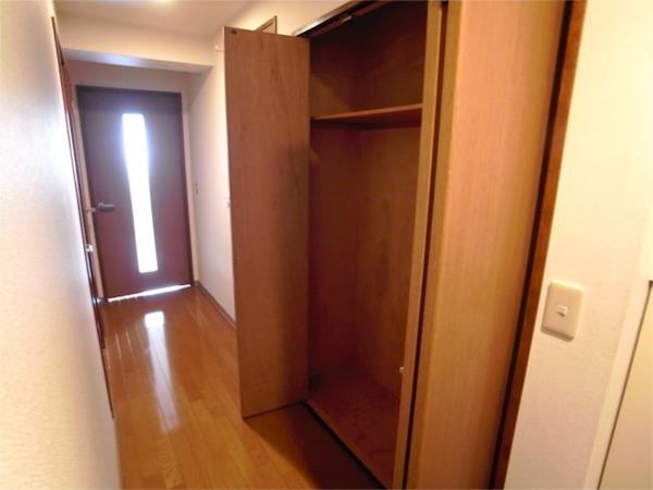 エランドール（207） 収納