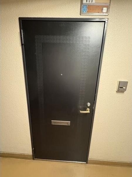 コスモプラザ三宮 玄関