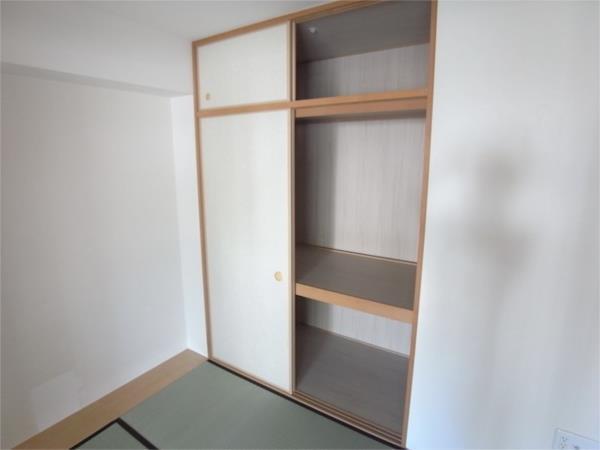 ライオンズ新神戸山の手レジデンス 収納