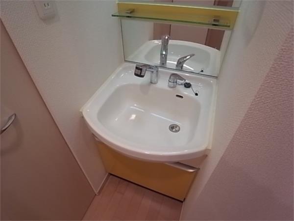 プレサンス三宮花時計前 部屋画像