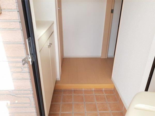 アンソレイエ飾磨　II番館 玄関