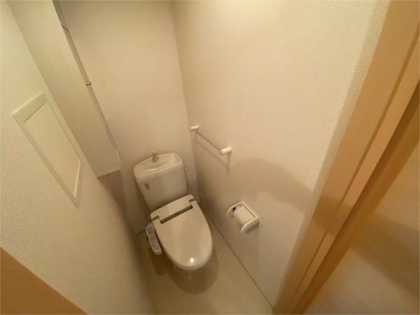 アンソレイエ飾磨　II番館 トイレ