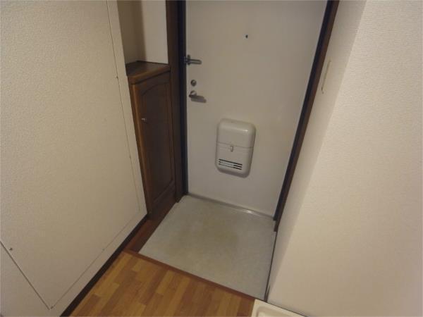 フェニックスKI 玄関