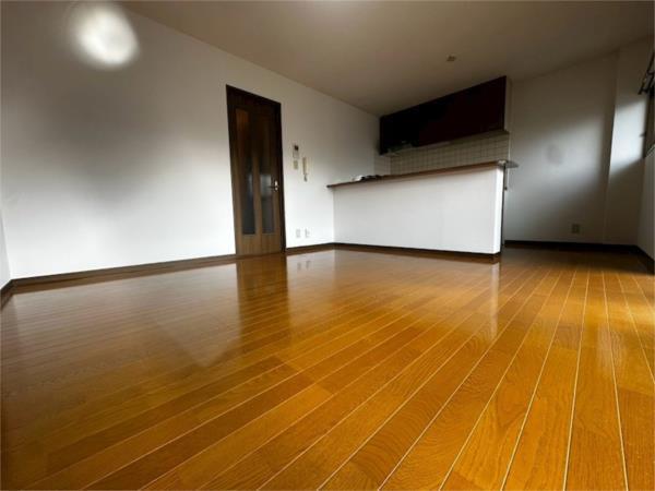 神戸市東灘区本山中町マンション リビング