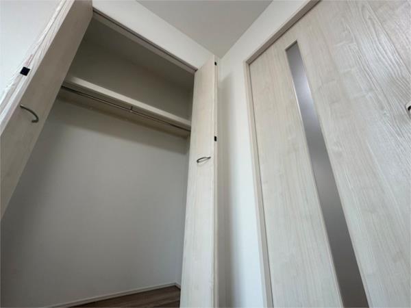 フジパレス西宮甲東園III番館 収納