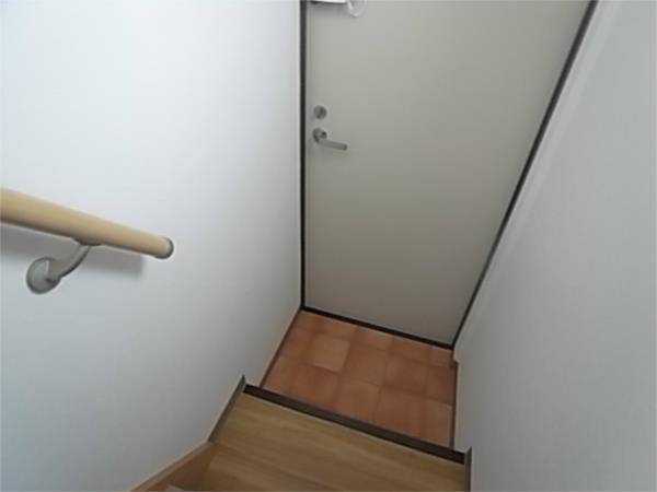 プライムガーデン 玄関