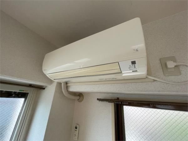 プチ・ロワールA棟 部屋画像