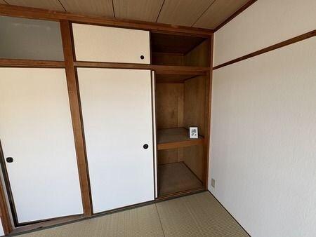 名谷18団地83号棟 収納