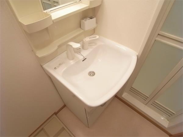 ハッピー・デン 部屋画像