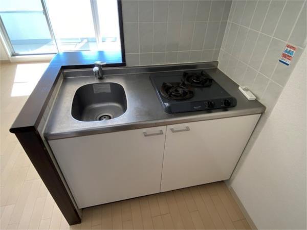 プライムレジデンス神戸県庁前（301） キッチン
