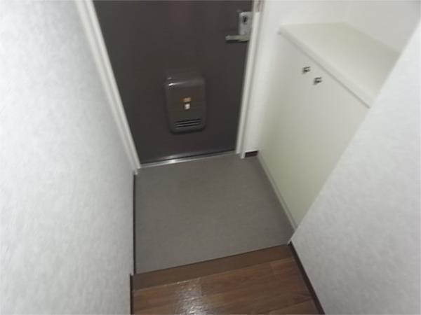 トシヤマンション 玄関