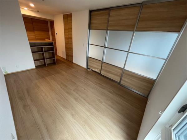 エムライズ材木町 リビング