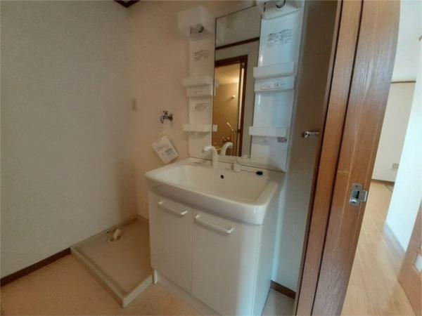 東フラワー 部屋画像