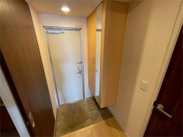 ルピナス北条 玄関