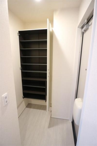 D-room WEST PARK 西宮北口 収納