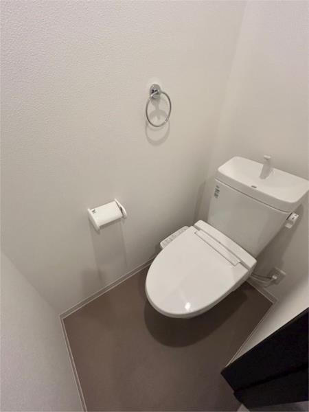 ジーメゾン明石魚住ベリアス トイレ